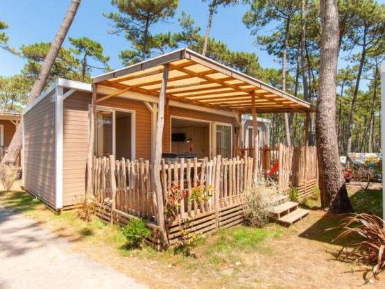 Lodge PREMIUM Dune & Jacuzzi 4P