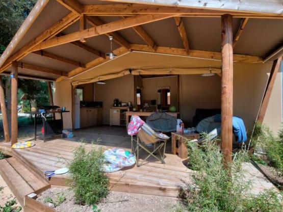 Blokhut Cotton Comfort 35m² - 3 slaapkamers - terras 11m² + TV