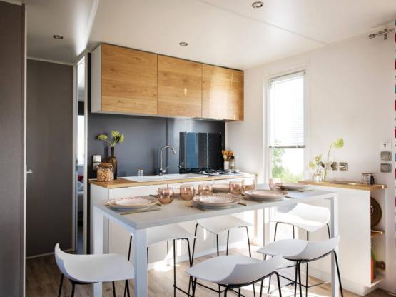 Mobil-home de 32m² (3 habitaciones) + gran terraza semicubierta de 18m² con barbacoa