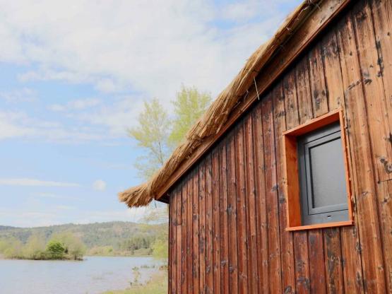 De vissershut 21m² Confort - 1 Slaapkamer + TV + lakeside