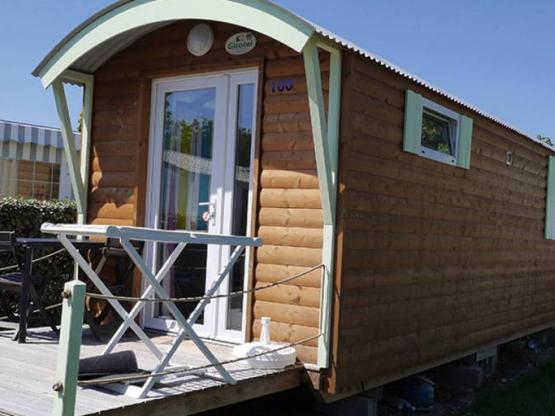 Gipsycar 1er Prix 2 Schlafzimmer + TV