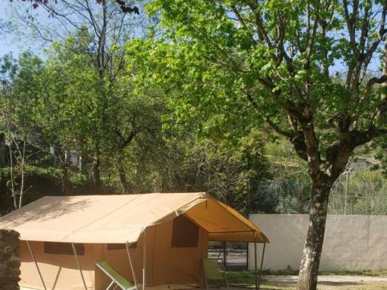 4 PERSON LODGE TENT WITHOUT SANITARY FACILITIES
