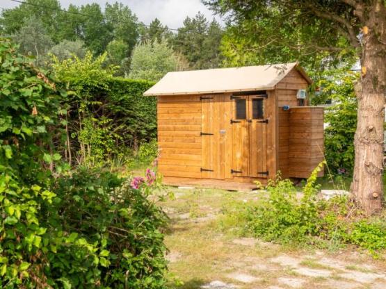 Parcela Especial excursionista andando o ciclista con tienda