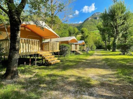 Lodge Canada Standard 20m² (sin baño) 2 habitaciones + Zona de cocina - terraza cubierta