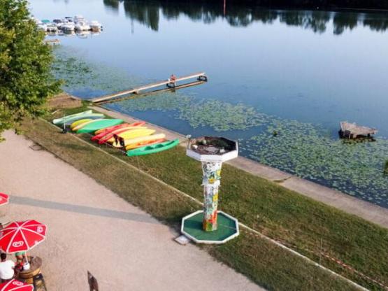 Groupe : Club // Réunion de famille // cousinade // Association // EVJF // EVG