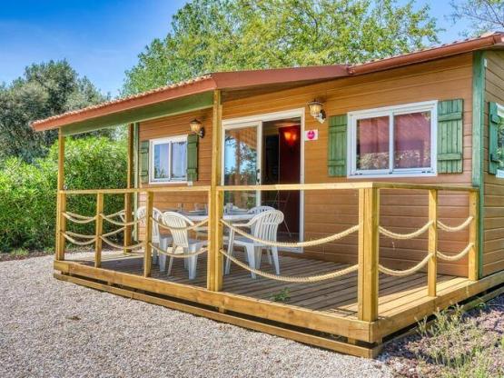 Chalet CONFORT (aire acondicionado + tv)