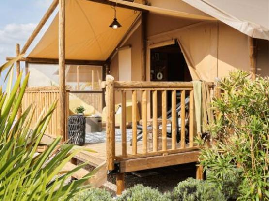 Safari Lodge - 2 bedrooms : 26m² - semi-covered terrace m² 4 pers.