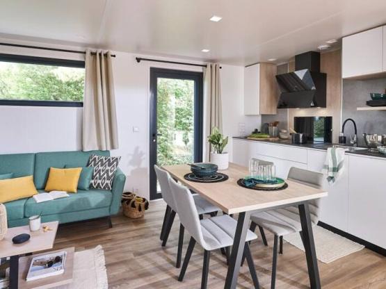 Mobilheim Premium 30-40m² - 3 Schlafzimmer  + TV + überdachte Terrasse & Einweglaken