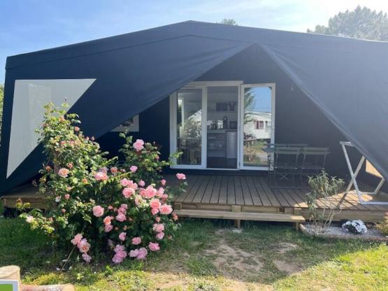 Coco Room of O WITH Sanitary