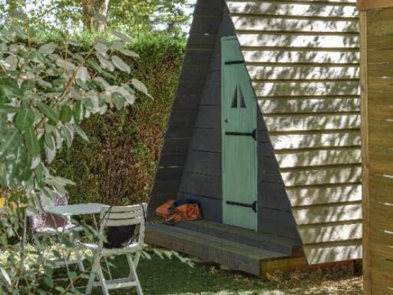 Tienda de madera - 1 habitación -