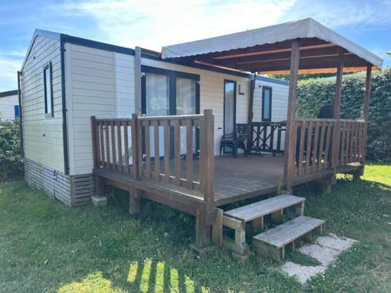 Mobilhome Confort BAHIA 27m² - 2 habitaciones + Terraza semi-cubierta