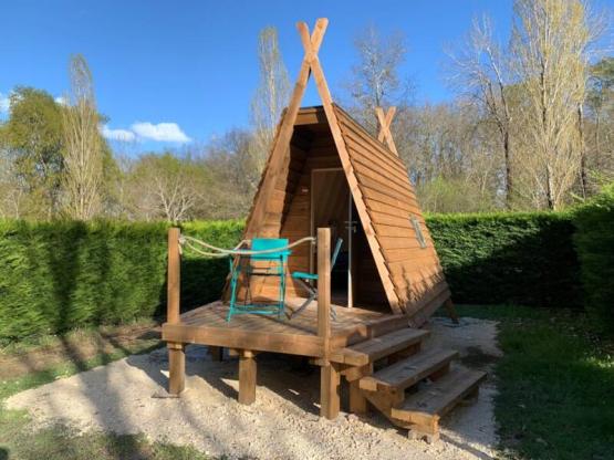 La Hutte - con electricidad sin agua ni instalaciones sanitarias