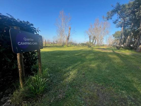 Parcela autocaravana + electricidad