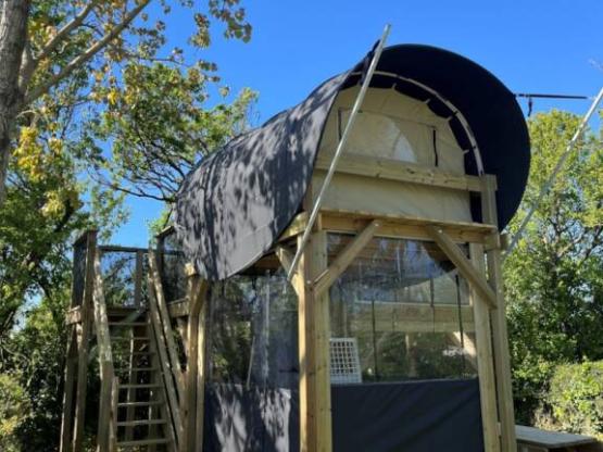 D'Tente DKbane 12m² INSOLITE - 1 bedroom + terrace (no sanitary facilities)