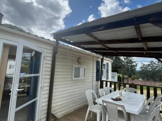 Mobilhome Standard Malin 32m² 3 habitaciones Terraza semi-cubierta