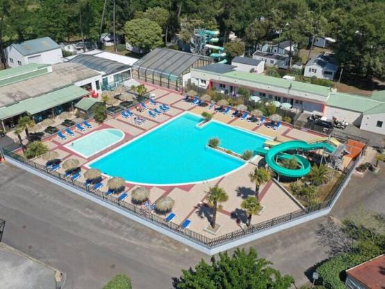 CALIFORNIA COMFORT + LV 2 BEDROOMS