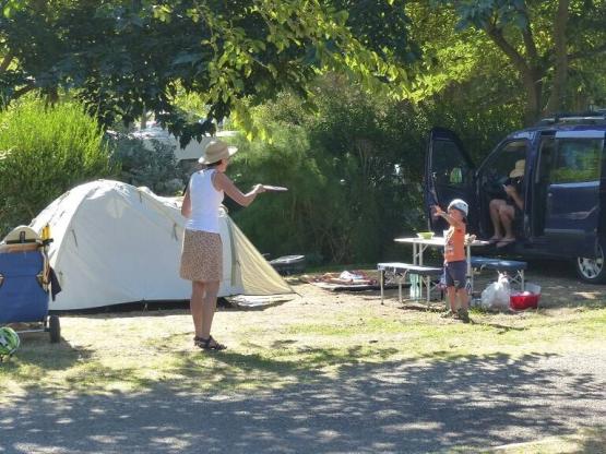 Parcela para tienda pequeña sin electricidad