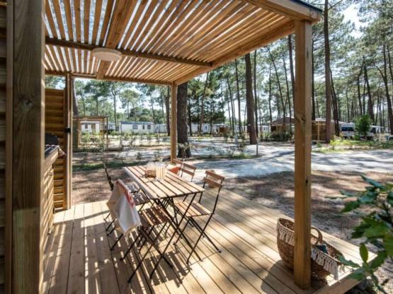 Parcela SIGNATURE con terraza equipada