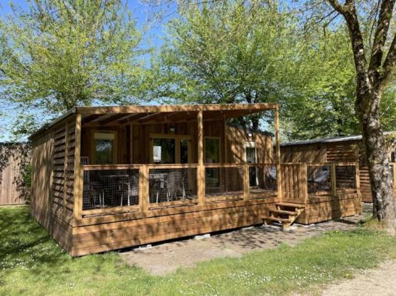 Mobilheim Premium 56 m² (3 Zimmer) darunter halbüberdachte Terrasse + Clim + TV + LV + Plancha