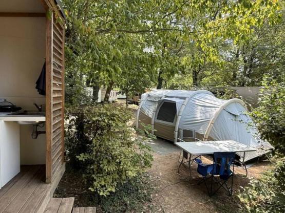 Parcela Premium con baño