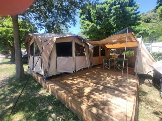 Tienda equipada – Modelo grande «Lista para acampar» 2025
