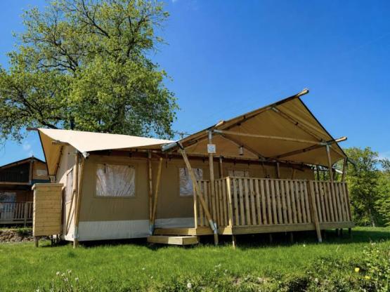 Dreamer 49 Glamping Lodge