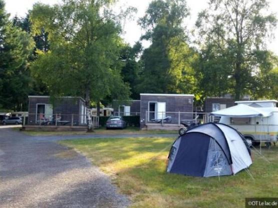 Emplacement nu avec électricité