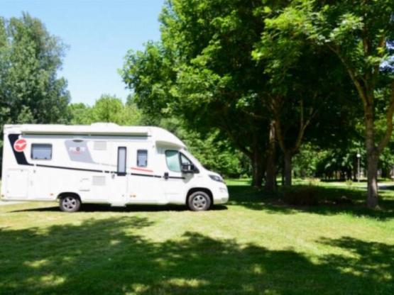 Parcela con electricidad