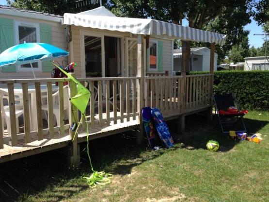 Mobilhome Tribu Grand Confort - 3 habitaciones - 2 cuartos de baño - Terraza cubierta con lona
