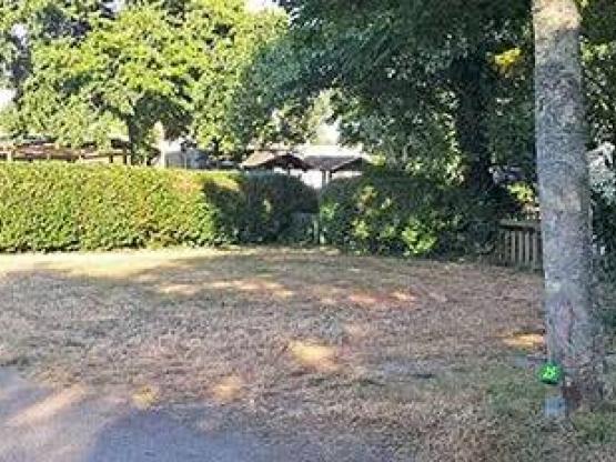 Emplacement 80m2 sans borne électrique