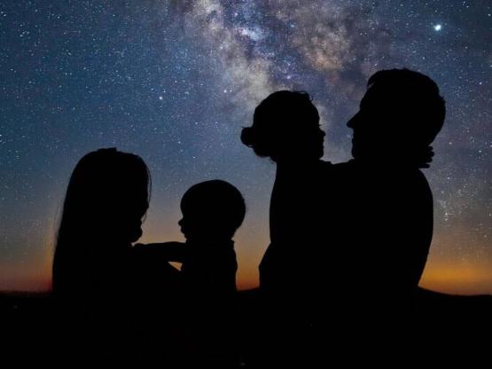 L’Alchimiste – Séjour en famille sous la voûte étoilée