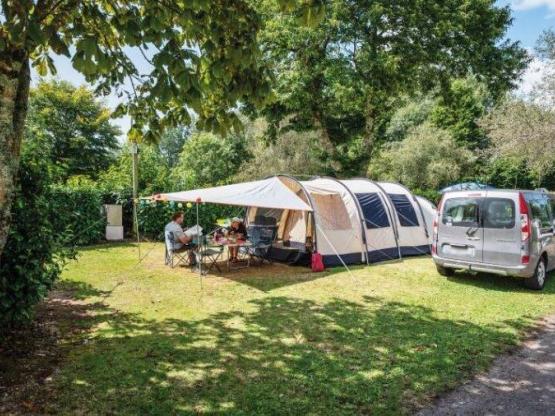 Emplacement nu sans électricité