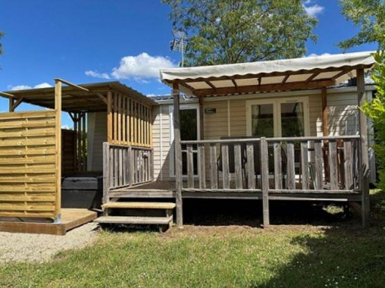 Mobile-home Premium cliimatisé  SPA Privatif 29m² (2ch-4pers)