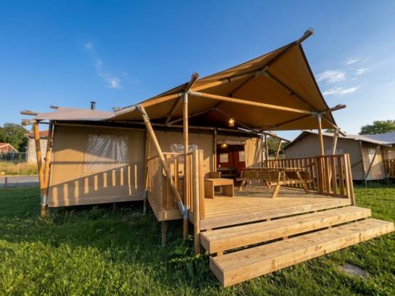 Dreamer 40 Glamping Lodge
