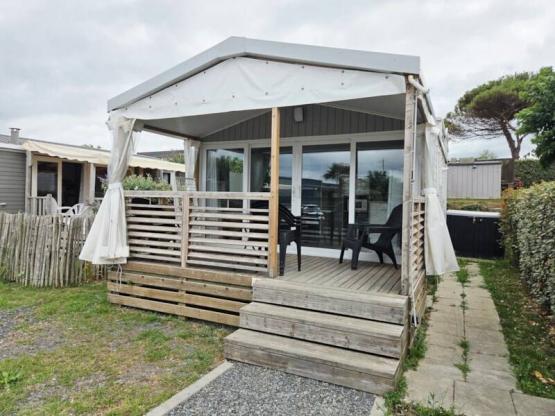 R- Mobil-home Caraïbes climatisé 2 chambres 4/6 pers.