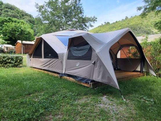 Tente Dome 25m2 prt à camper