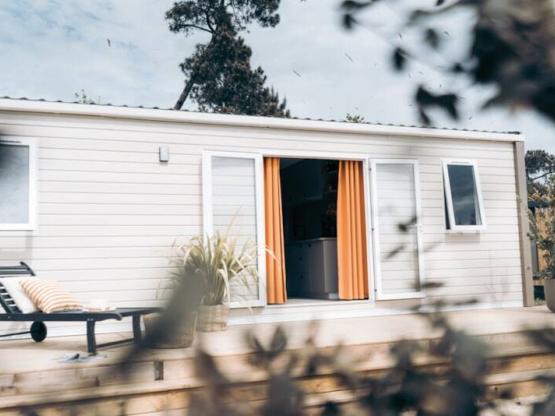 NEW 2026 Mobil home premium 33m2 (3 chambres) + terrasse + BBQ