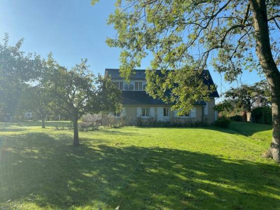 Maison - 4 chambres - 1 étage - 8 personnes - à 1.5 kms du camping