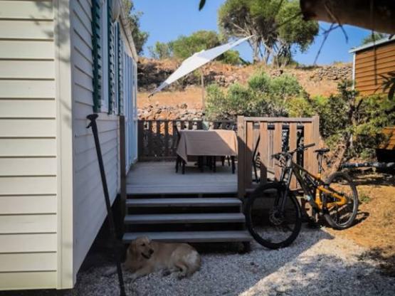 Casa móvil con capacidad para 6 personas (con aire acondicionado)