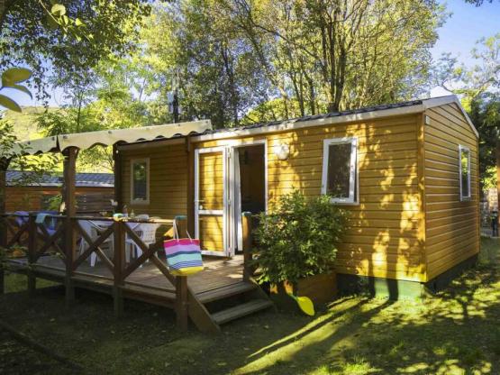 Cottage Laurus ** (2 habitaciones + 1 cuarto de baño + aire acondicionado)