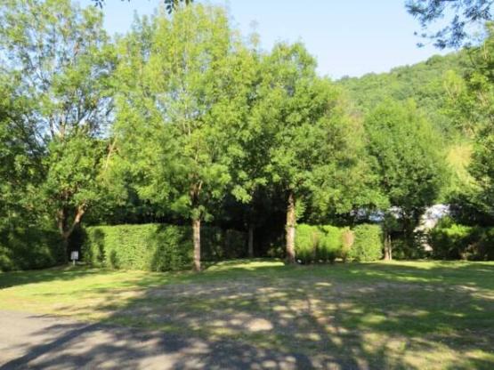 Parcela 2 personas electricidad