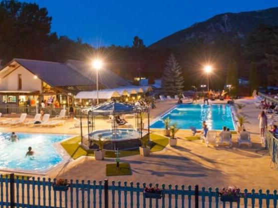 Mobile home 4/6 places 2 salles de bains