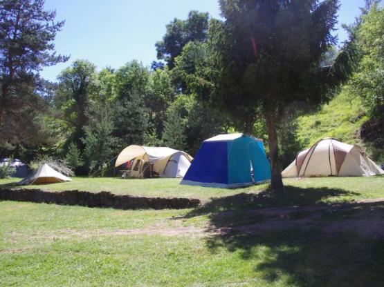 Parcela Nature (tienda, caravana, autocaravana / 1 coche)