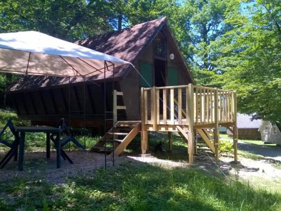 Cabaña sobre pilotes - terraza