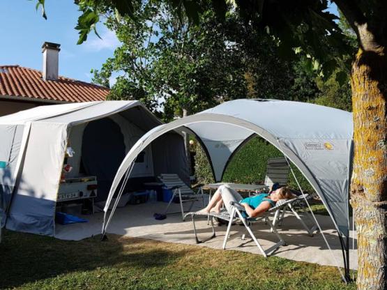 Camping UR-ONEA