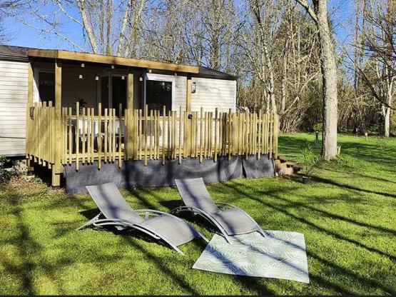 Mobilhome Le Chêne (2 Habitaciones) - Junto al rio - Terraza grande - Free Wifi*