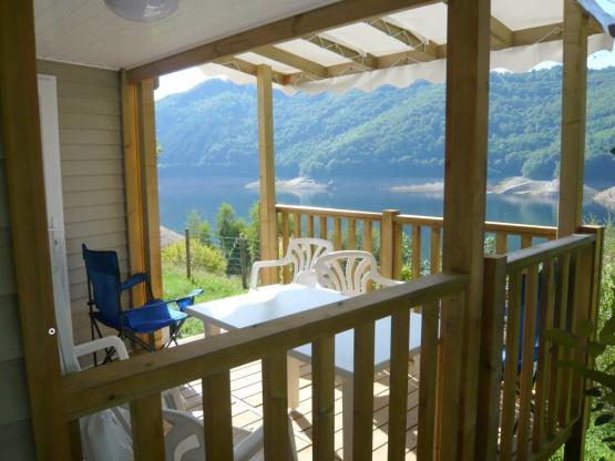 Mobilhome Confort 23 m² (2 habitaciones) + terraza cubierta 7 m²