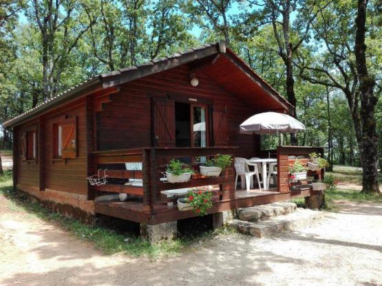 El auténtico chalet de madera con gran terraza