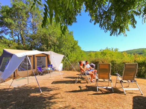 ELECTRISCHE STELLPLATZ (16A) - 2 Pers. im Preis enthalten