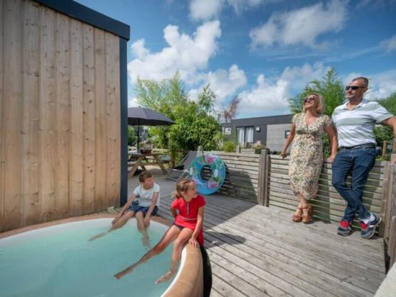 The Lodge Les Voiles 35m² Premium with Spa (2 bedrooms)